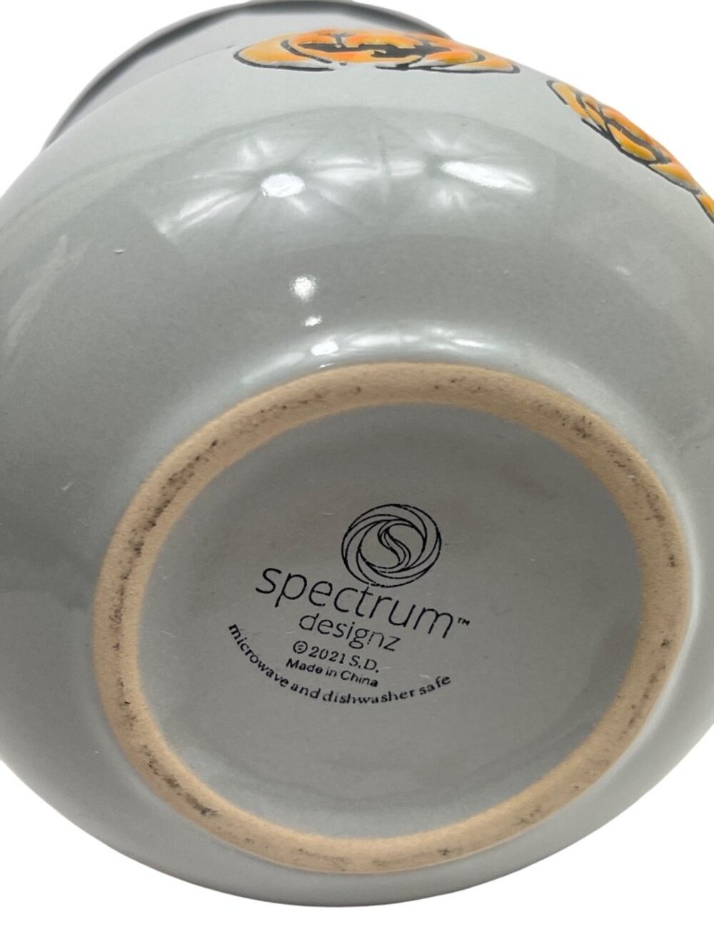 Happy Halloween Ceramic Mug With Pumpkin & Spider Design 16 Oz By Spectrum C107 - Picture 5 of 5